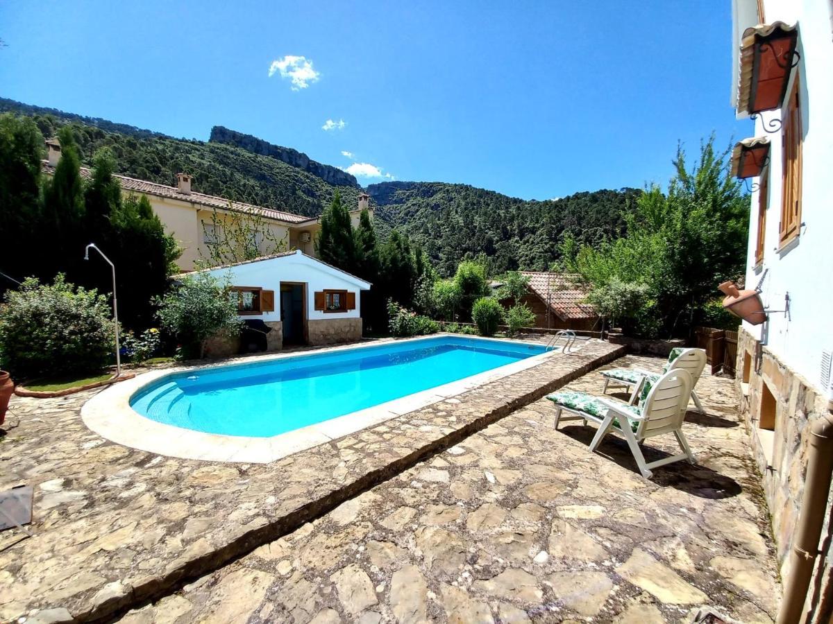 ラ・イルエラ El Refugio De Gorizヴィラ エクステリア 写真